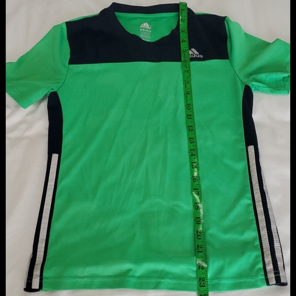 Adidas green and blue T-shirt - Picture 5 of 6